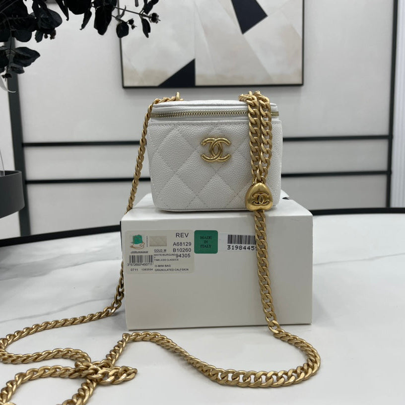 Elegant Leather Shoulder Bag