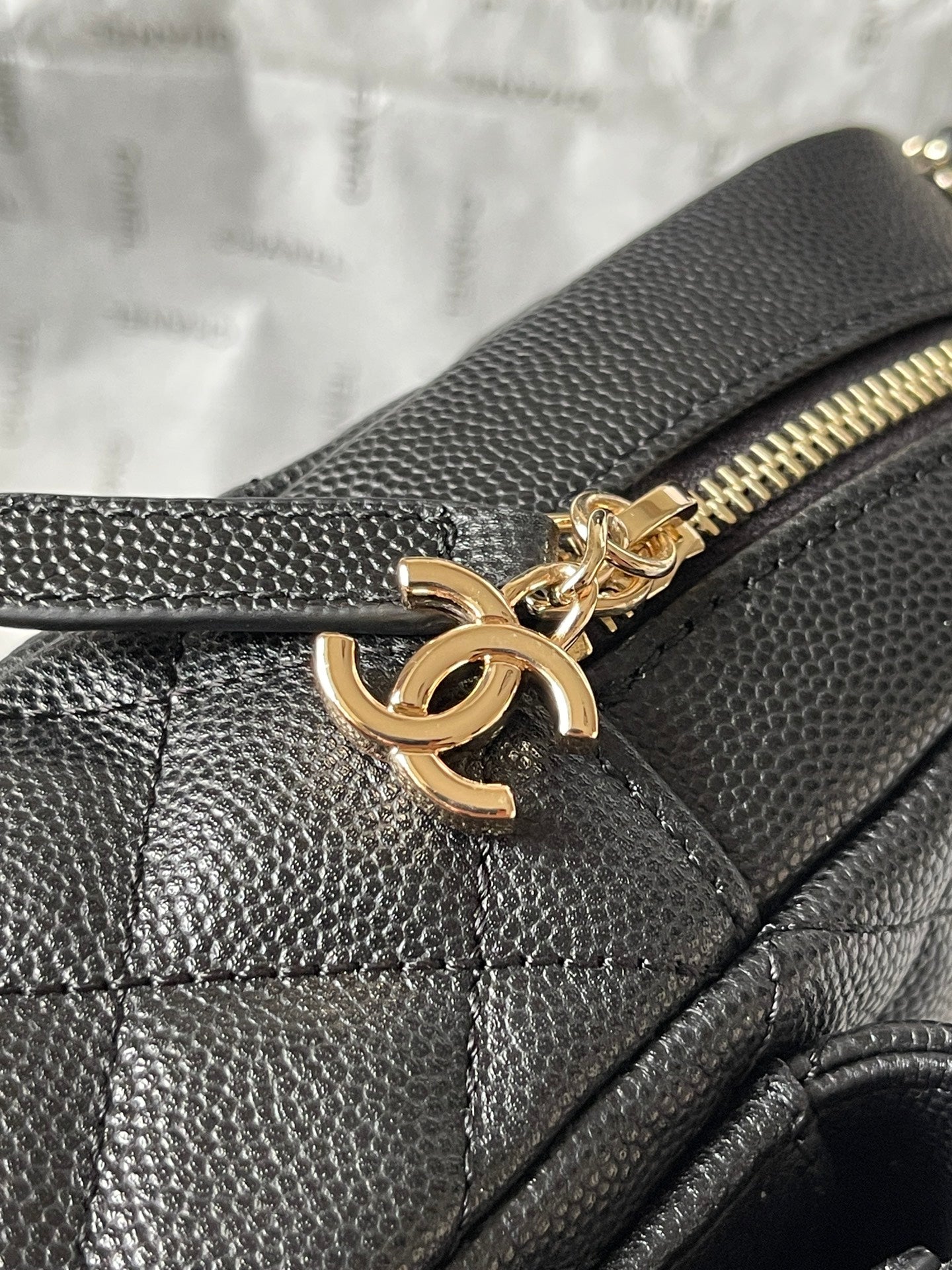 Urban Nylon Shoulder Bag